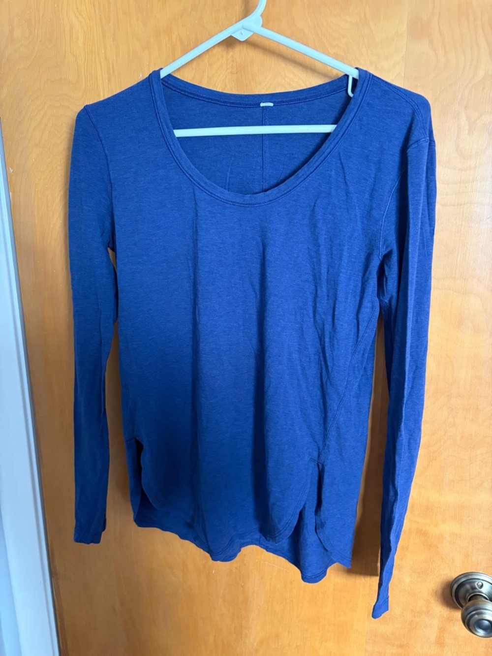 Lululemon Purple/ Blue Long Sleeve Top w/ Side Cutouts – Size Small
